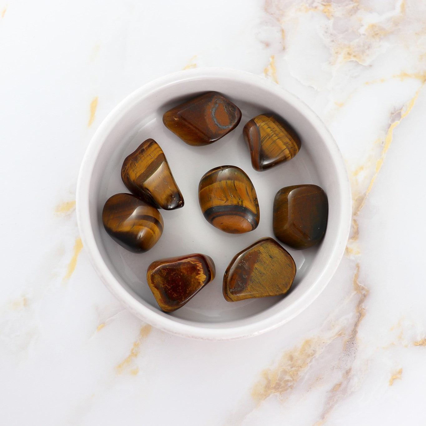 Tiger eye rolled stone